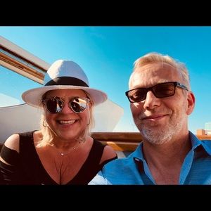 Meet your Posher, Mark